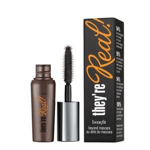 BENEFIT THEY’RE REAL